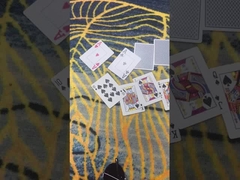 Poker, barare, occhiali da sole a infrarossi, la tua arma segreta al tavolo.